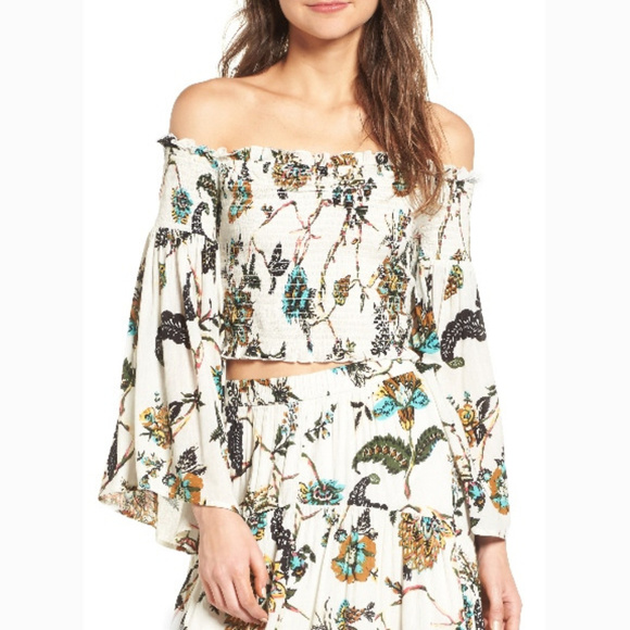 Nordstrom Tops - NEW Nordstrom BP Boho Flare Sleeve Smock Crop Top